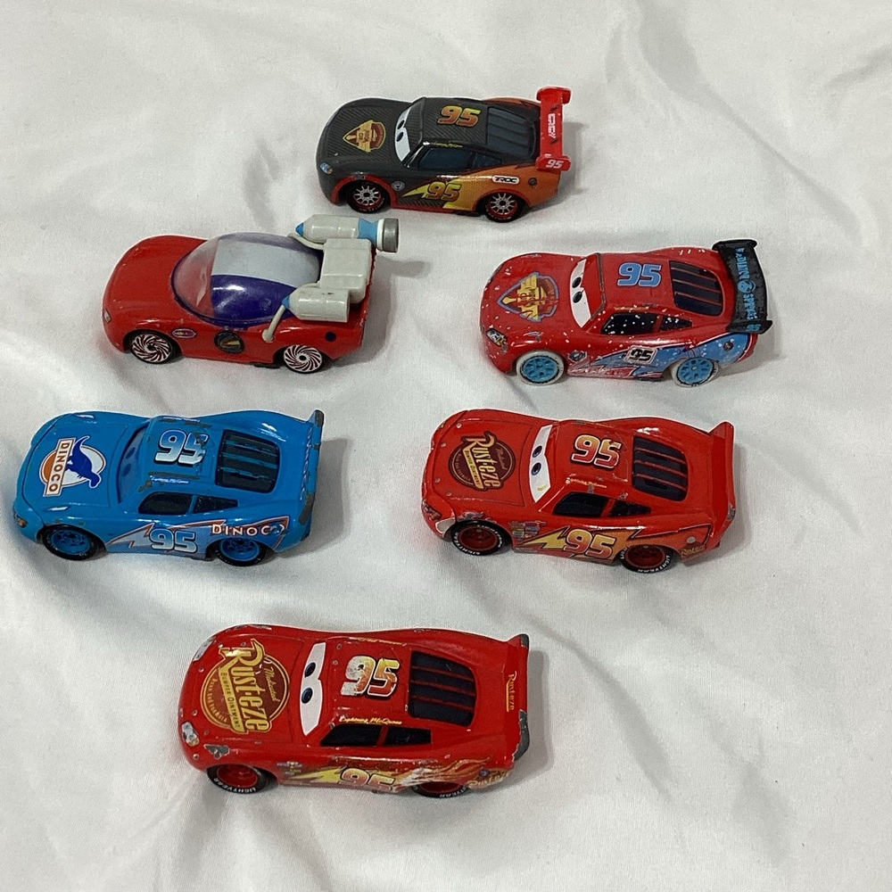 Disney Cars Movie Cars Lot 6 Lightning McQueen Ice Racer Autonaut Dinoco Lot GG - Picture 3 of 8